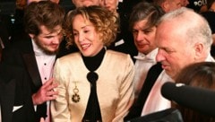 Schockmoment am Opernball: „Schaumrollenkönig“ Karl Guschlbauer und Superstar Sharon Stone sehr ...