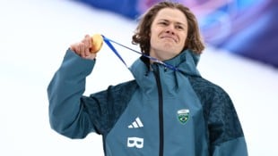 Lucas Pinheiro Braathen kämpfte immer wieder mit den Tränen. 