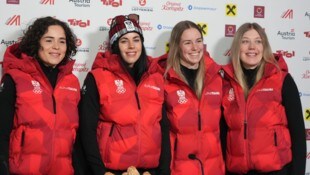 Julia Scheib, Stephanie Brunner, Nina Astner und Lisa Hörhager (von li. nach re.)