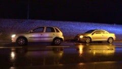 Die beiden am Unfall beteiligten Pkw wurden erheblich beschädigt.