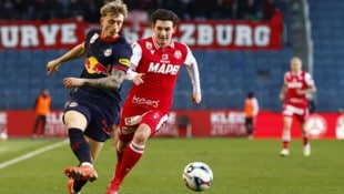 Tim Drexler (li.) hatte ein unglückliches Startelfdebüt.