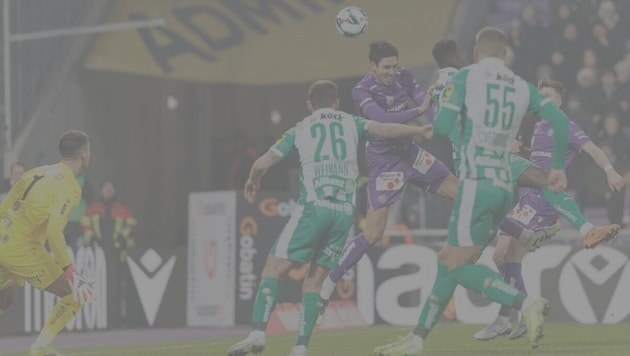 Selbst die Austria muss nach dem Umfaller in Altach noch um die Top 6 kämpfen. Rapid muss ...