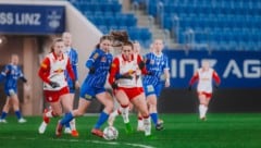 Sara Grabovac (re.) und Salzburg gewannen bei Blau-Weiß.