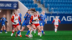 Sara Grabovac (re.) und Salzburg gewannen bei Blau-Weiß.