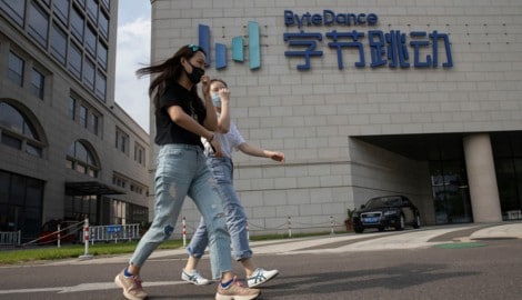 Der in China ansässige Bytedance-Konzern hatte erst vor Kurzem das US-Geschäft von TikTok an ...