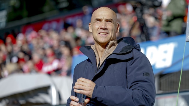 Trainiert Thomas Letsch den FC Red Bull Salzburg auch am Sonntag gegen den LASK?