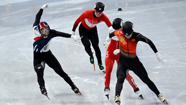 Nicolas Andermann (hinten) schied schon im Vorlauf aus.