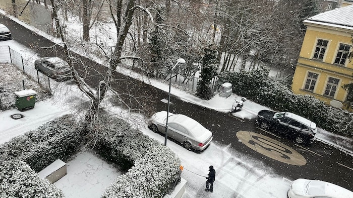 Dichter Schneefall in ganz Wien.