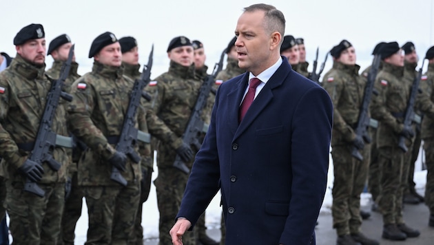 Präsident Karol Nawrocki fordert ein eigenes Atomwaffenprogramm für sein Land.