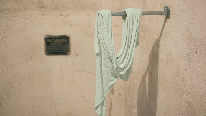 Handtuch-Skulpturen von Maria Nalbantova