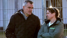 Robert Micheu, der wie berichtet (weil es keine Jahreshauptversammlung gegeben hat) nach wie vor ...