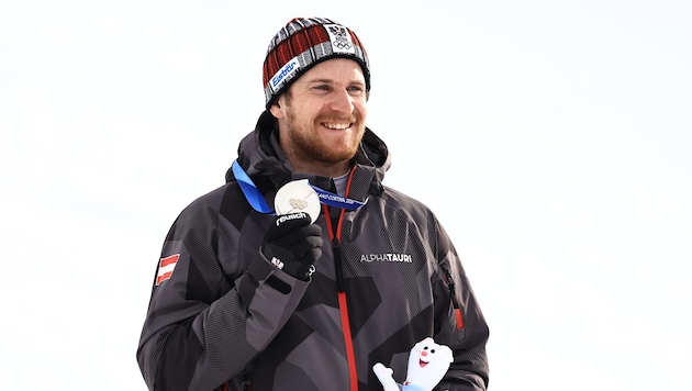 Fabio Gstrein raste sensationell zu Olympia-Silber.