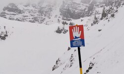 Abseits gesicherter Pisten ist es ab Donnerstag brandgefährlich.