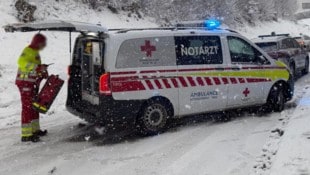 Nach der Erstversorgung vor Ort wurden Mutter und Tochter ins Krankenhaus eingeliefert ...