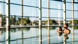 Die St. Martins Therme und Lodge bietet Erholung und viel Naturerlebnis mit Safaris.