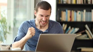 Viele Menschen sind durch die konstante Reizüberflutung überfordert. Anstatt sich Ruhe zu gönnen ...