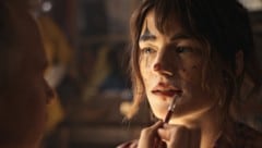 Viel Lob gab’s für Ex-Buhlschaft Valerie Pachner. Sie spielt die Hauptrolle, verkörpert die ...