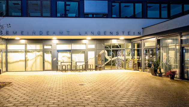 In den nächsten Wochen wird Bürgermeister Christian Aufreiter zum Gemeindeamt zu Fuß gehen ...