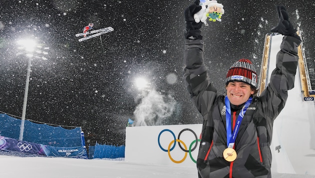 Matej Svancer verlässt Livigno mit einer Bronzemedaille um den Hals.