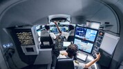 Axis baut Cockpits der simulierten Maschinen detailgetreu nach.