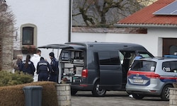 Spurensicherer und Ermittler des Landeskriminalamts waren vor Ort.