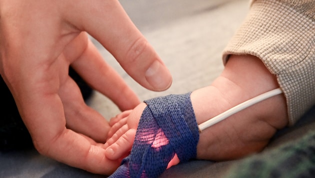 Vor allem für Babys ist das RSV-Virus gefährlich. (Symbolfoto)