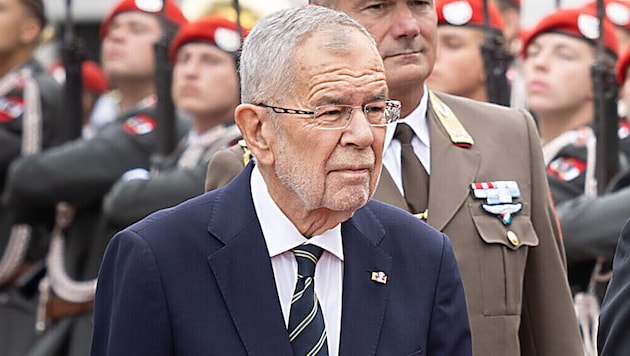 Bundespräsident Alexander Van der Bellen ist Oberbefehlshaber des Bundesheeres.