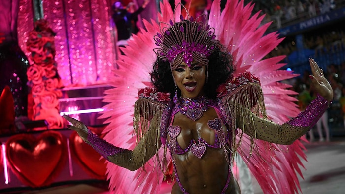 Jeden Montag Samba am Pedra do Sal in Rio spätabends bei 30 Grad.