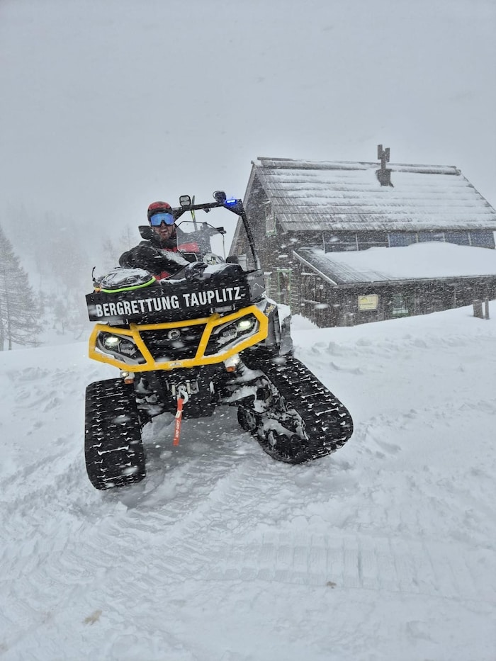 40 alpine Einsatzkräfte waren bei der Rettungsaktion dabei.