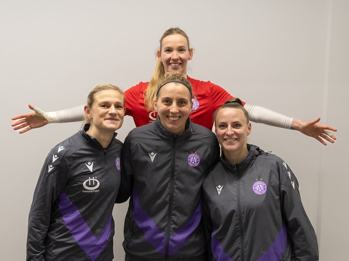 Die Abwehr als „Wand“: Wenninger, Schiechtl, Kirchberger und Torfrau Pal.