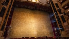 Bleibt der Vorhang bald zu? Den Bundestheatern wie der Burg (Bild) stehen schwierige Zeiten ...