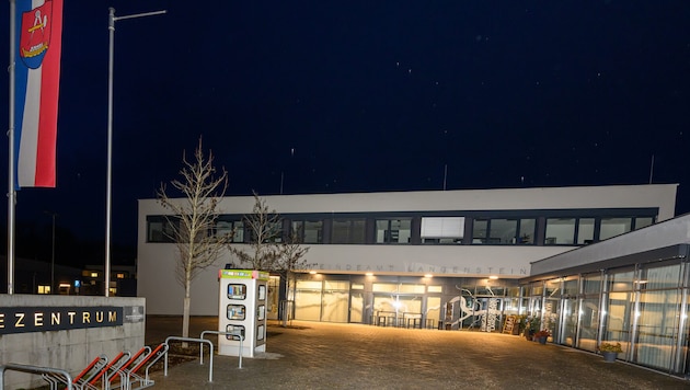 Auch am Gemeindeamt in Langenstein sorgt die Führerscheinabnahme des Bürgermeisters für ...