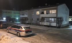 Das erst 15 Monate alte Kleinkind wurde tot in einer Wohnung aufgefunden, die Mutter wies ...