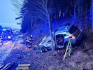 Die Feuerwehr musste den Verletzten bergen.