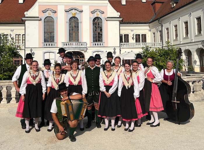Seinen ersten Brauchtumsabend in diesem Jahr veranstaltet der Ischler Trachtenverein in der ...