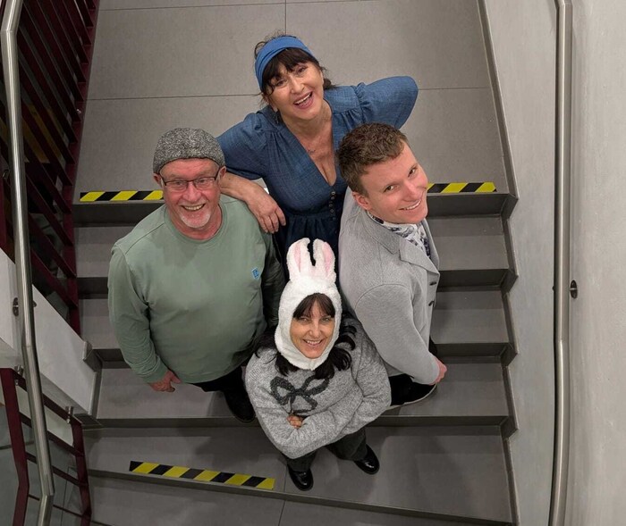 Eine Komödie wie aus dem wahren Leben zeigt die Theatergruppe Weißkirchen an der Traun im ...