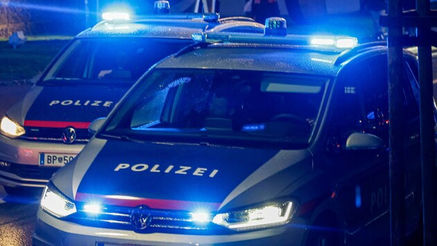Police officers reconstruct the tragic events leading to her death in the Mostviertel region.