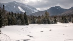 Der Mount Marcy ist mit 1629 Metern der höchste Berg im US-Bundesstaat New York und den ...