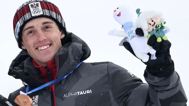 Trotz eines Sturzes von Stefan Rettenegger durfte Österreich noch über Bronze jubeln.