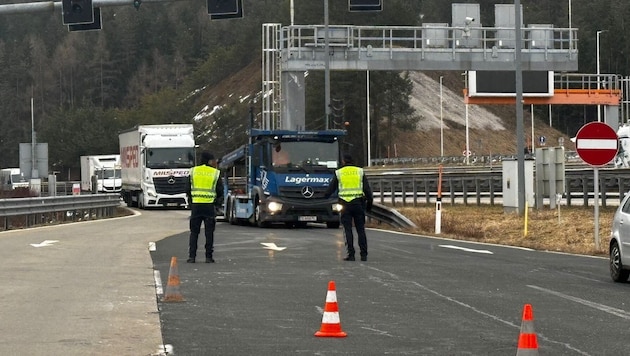 Auffällige Fahrzeuge werden strenger kontrolliert.