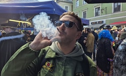 Am Faschingsdienstag rauchte Redakteur Christian Krall seine letzten (zu vielen) Zigaretten.