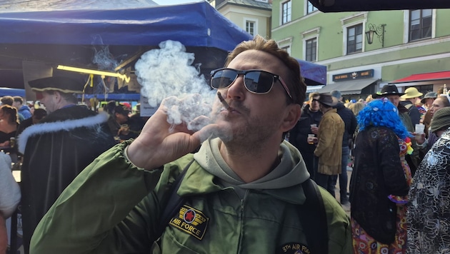 Am Faschingsdienstag rauchte Redakteur Christian Krall seine letzten (zu vielen) Zigaretten.