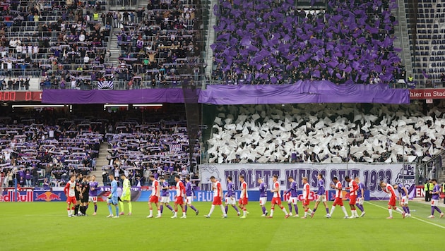 Im ersten Saisonduell 2025/26 gaben die Fans von Austria Salzburg den Ton an.