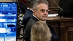 Egisto Ott steht wegen nachrichtendienstlicher Tätigkeiten zugunsten Russlands, Amtsmissbrauchs, ...