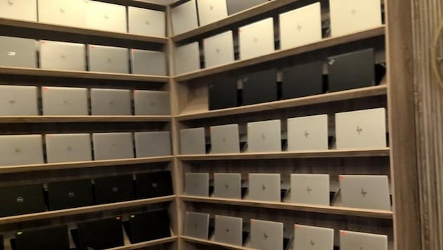 In Nigeria zerschlug die Polizei einen hochprofitablen Investitionsbetrugsring.