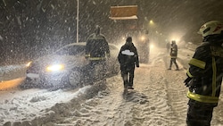Seit 3.30 Uhr stehen die Feuerwehren im Bezirk Oberpullendorf im Einsatz.