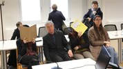 Vier der sieben Angeklagten – für 40 weitere folgt noch ein Prozess.