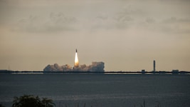 Gleich mehrere Milliardäre wollen den Weltraum kolonisieren. Allerdings setzt die Physik klare ...