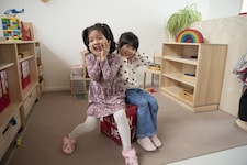 Die Freude über die neuen Räumlichkeiten ist groß.