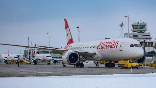 Acht Flieger der Austrian Airlines landeten am Freitag am Ausweichflughafen Linz.
